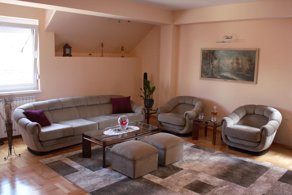 Apartments Skopje Downtown 외부 사진